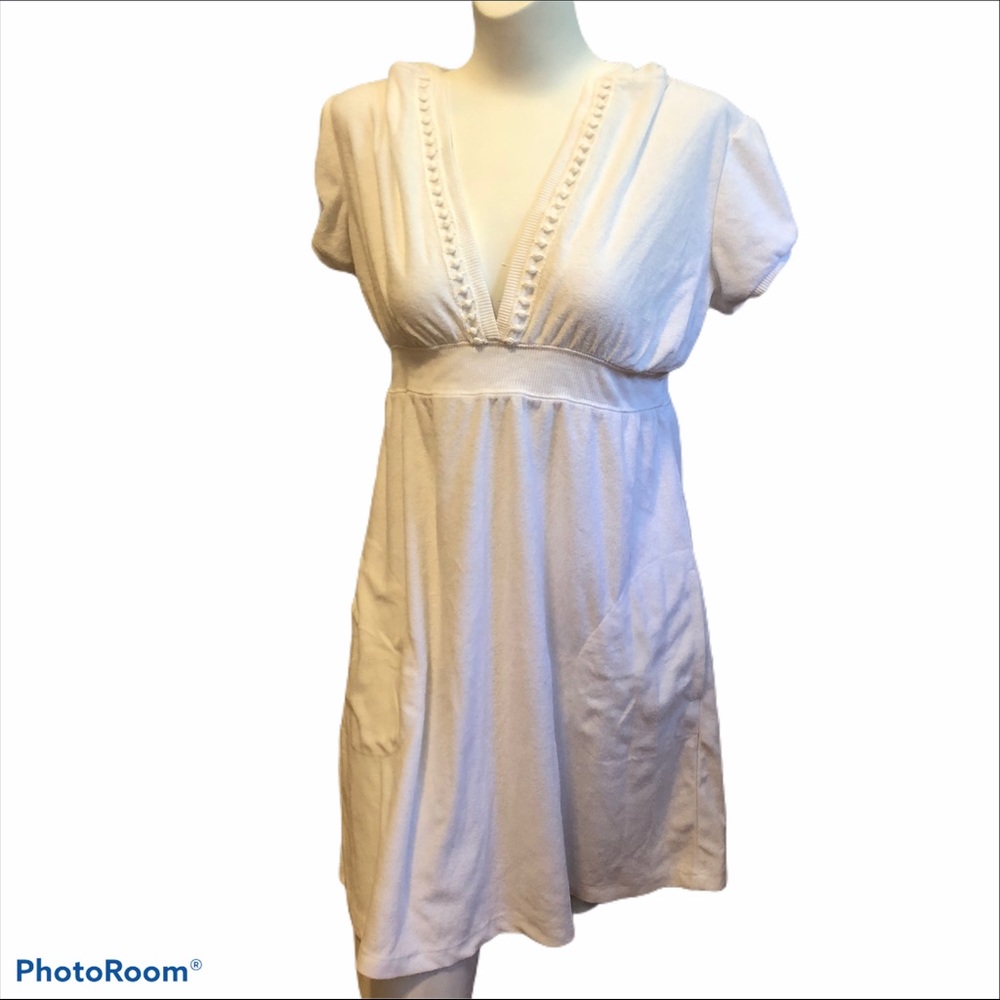 NWT white swimsuit coverup with hood
